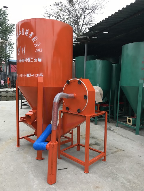 小型飼料粉碎機、制粒機在飼料生產(chǎn)中的關(guān)鍵功能與價(jià)值